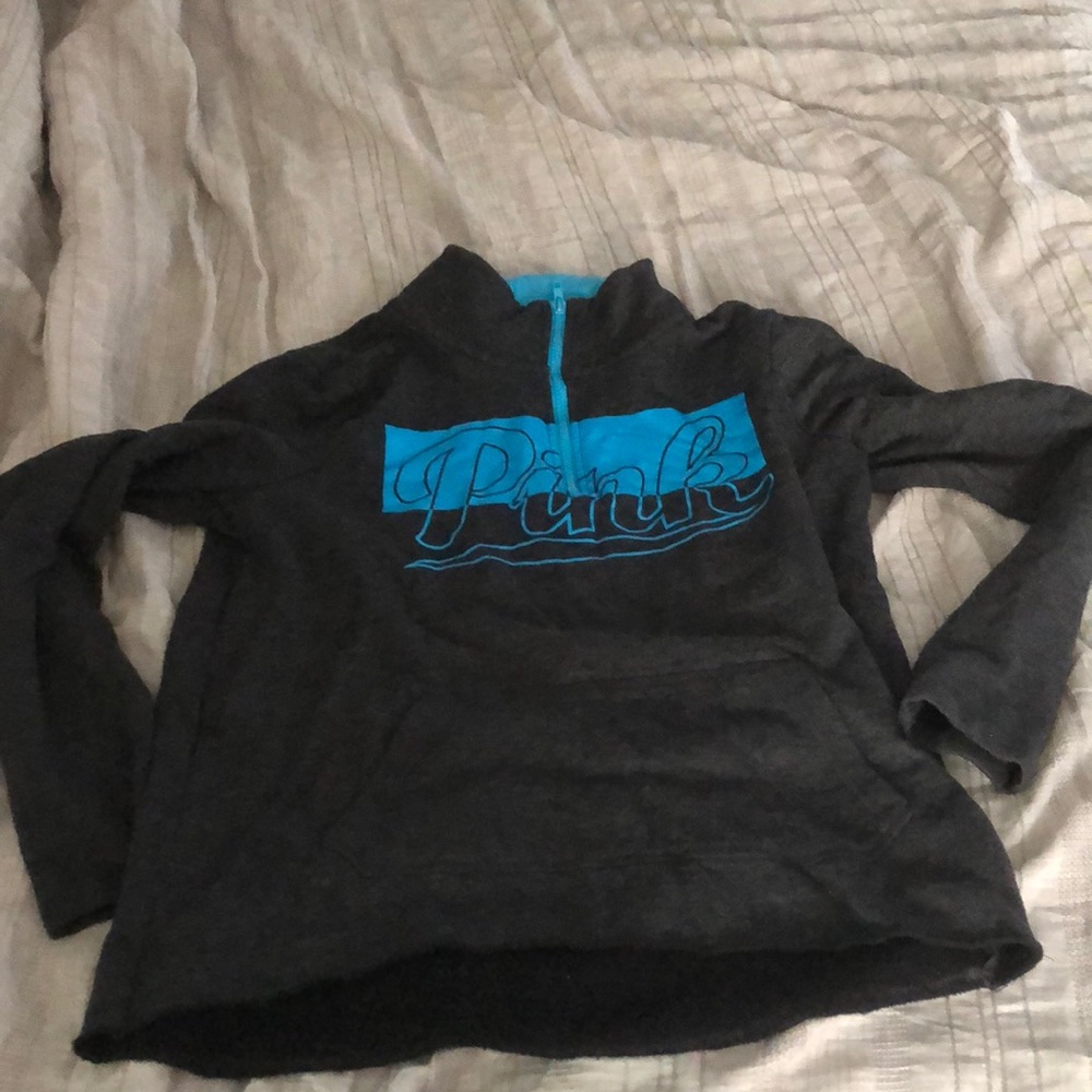 Pink women’s small pull over